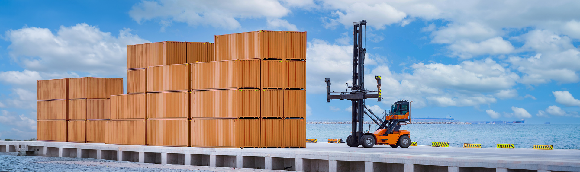 Supply Chain & Logistics